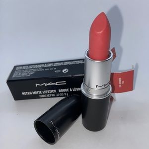 MAC Runway Hit Lipstick